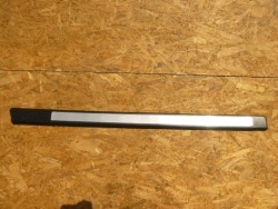 Audi OE 8P3853491 молдинг накладка порога