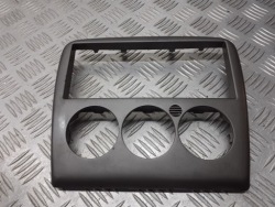 рамка радио opel VECTRA B 1.8 90508026