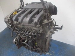 renault SCENIC 99-03r 2.0 16V автомат Двигатель F4R747 протестированный