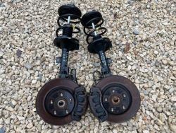 Outlander II C-CROSSER поворотный кулак, цапфа, амортизатор левый