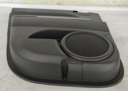 дверные карты левый зад Compass и 06-16R РЕСТАЙЛИНГ L0100737AA