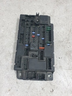MINI COOPER R55 R56 R57 блок предохранителей BCM 3455439