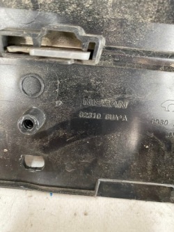 nissan QASHQAI III J12 23r решетка радиатора хром перед 623106UA0A