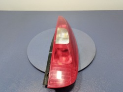 mitsubishi COLT VI Z30 5D HB фонарь правый задний