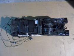 Audi OE 4H0820004C радиатор отопителя кондиционера
