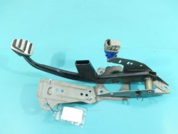 педаль тормоза volvo V40 II 12-19 31445642