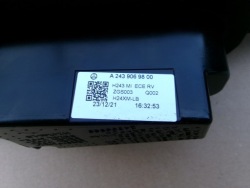 фонарь накладка led крышки багажника MERCEDES W243 EQA 21-24 европа