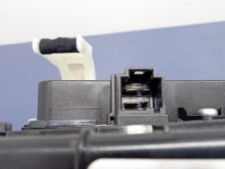 BMW X6 G06 X5 G05 радиатор отопителя корпус европа 6805827