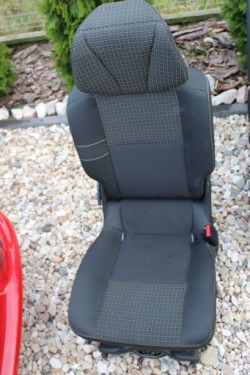 renault GRAND SCENIC III кресло зад правый