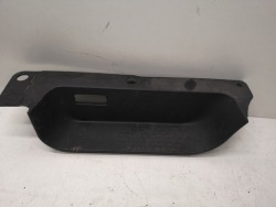 TRAFIC III VIVARO подножка правый 769518239R