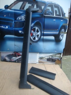 opel GRANDLAND X молдинг порога правая