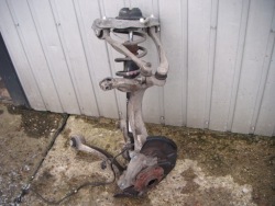 seat EXEO 08- 1.8T поворотный кулак, цапфа, амортизатор ступица