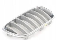 решетка BMW X3 (F25) 10- 51117237422 правая