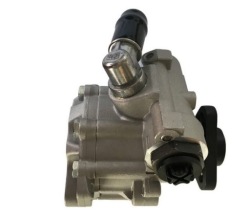 насос гур Audi A4 B6 B7 2000-2008r. 3.0