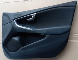 volvo V40 II дверные карты передняя правая переключатель
