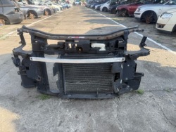 панель передняя / телевизор Audi A2 1.2 tdi 1.4