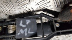 MERCEDES W163 ML ручка левый перед вкладыш
