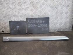 молдинг двери левый зад 8E0867419 Audi A4 B7 04-08R.