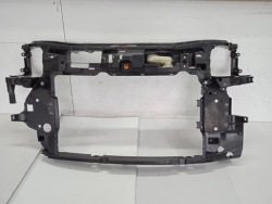 передняя панель радиатора (телевизор) Audi A2