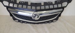opel Astra 4 J решетка радиатора перед 2009-2011r