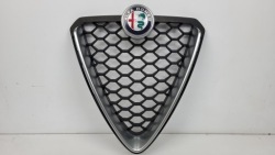 решетка радиатора ALFA ROMEO STELVIO