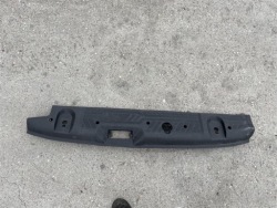 пластик защита ремня заднего 12-23R BK21-B40320-CC FORD TOURNEO