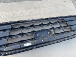 решетка радиатора перед FORD TRANSIT Connect MK2 II 2 рестайлинг 18-22