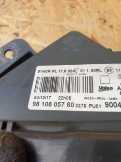 peugeot 208 и рестайлинг фара левая линза 9810805780