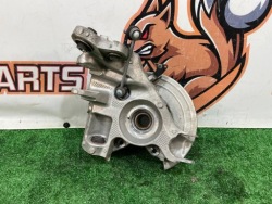 поворотный кулак RANGE L551 M8D2-5A968-AB