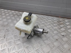 Audi A5 насос бачок 8K0611301A европа