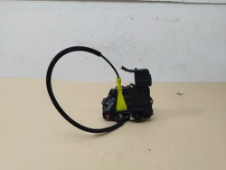 замок opel MERIVA II b 13279836