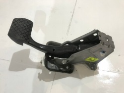 педаль тормоза газовый vw JETTA 5C 1K1723057BG