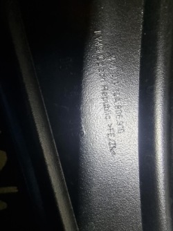 кронштейн крепление ремня правый 14A806910 14A806916 vw id.7 ID7 25R