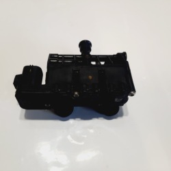Range Rover Sport L320 клапан подвески RVH000055