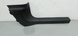 молдинг защита порога правый передний MERCEDES W177 A1776802800