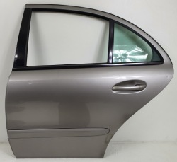 дверь левая 723 MERCEDES W211 седан