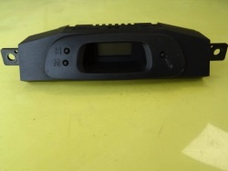 дисплей mitsubishi CARISMA MR114346 NR821