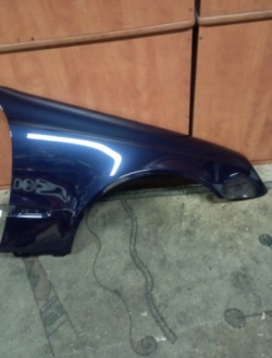 крыло правое переднее MERCEDES e- класс W211 2002 - 2009 r Цвет 359
