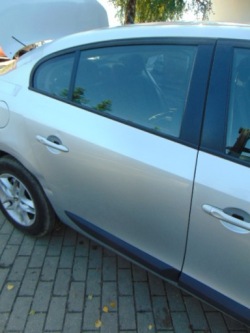 дверь правая зад Комплектная renault FLUENCE рестайлинг 2013R