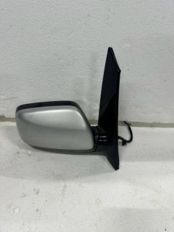 зеркало правое наружное TOYOTA AVENSIS VERSO 7 пин европа