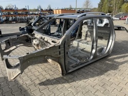 кузов целая крыша четверть nissan NAVARA NP300 D23 15-