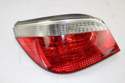 BMW E60 фонарь левый 7165737