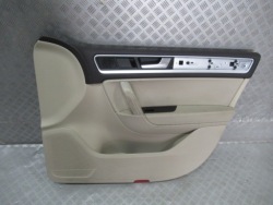 дверные карты правый передний vw TOUAREG 7P6