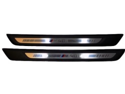 BMW M4 F82 молдинг накладка декоративная порога