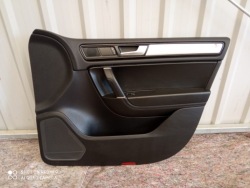 vw TOUAREG 2 7P0863979 дверные карты правый передний