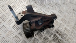 TOYOTA 4 III 06 12 лапа Двигателя РОЛИК 2.2 D4D
