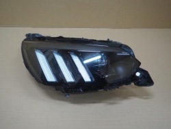 фара правая передняя full led peugeot 2008 II 9841641980