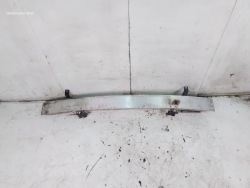 mercedes-benz C W203 Балка усилитель переднего бампера