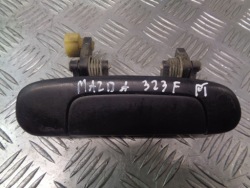 ручка двери правый задний внешний mazda 323F BJ