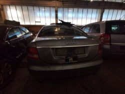 Audi A6 шланг воды 2005 2.4л